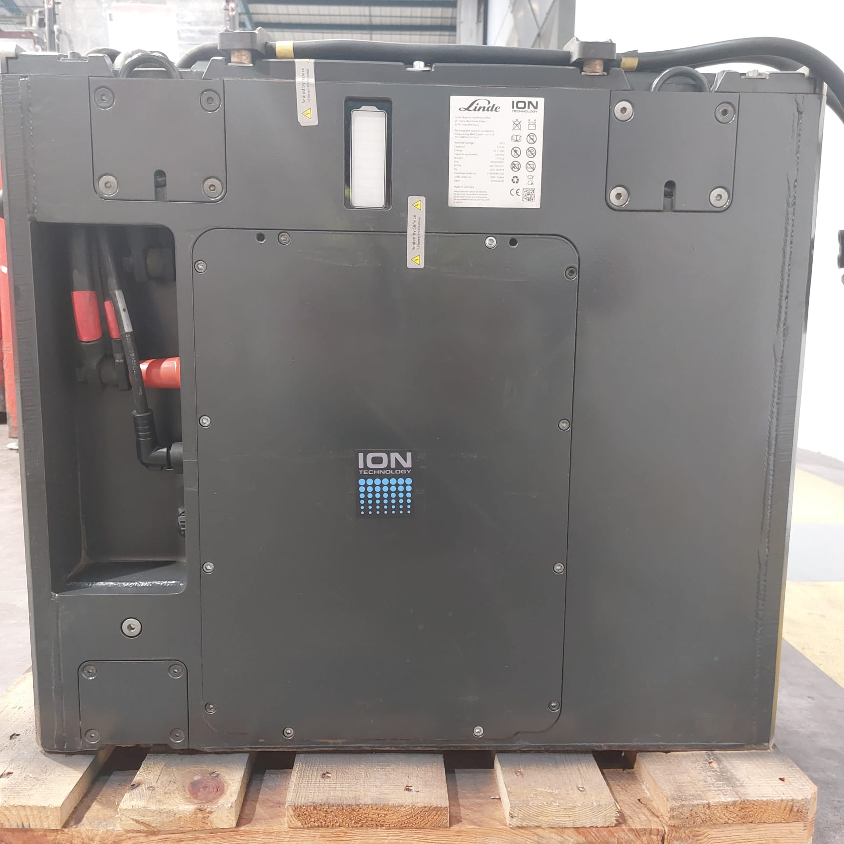 Bateria Li-Ion 90V 670Ah 60,3kWh 5.2 - Imagen 3